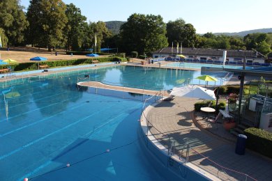 Freibad Lahnstein Schwimmbecken des Freibad in Lahnstein