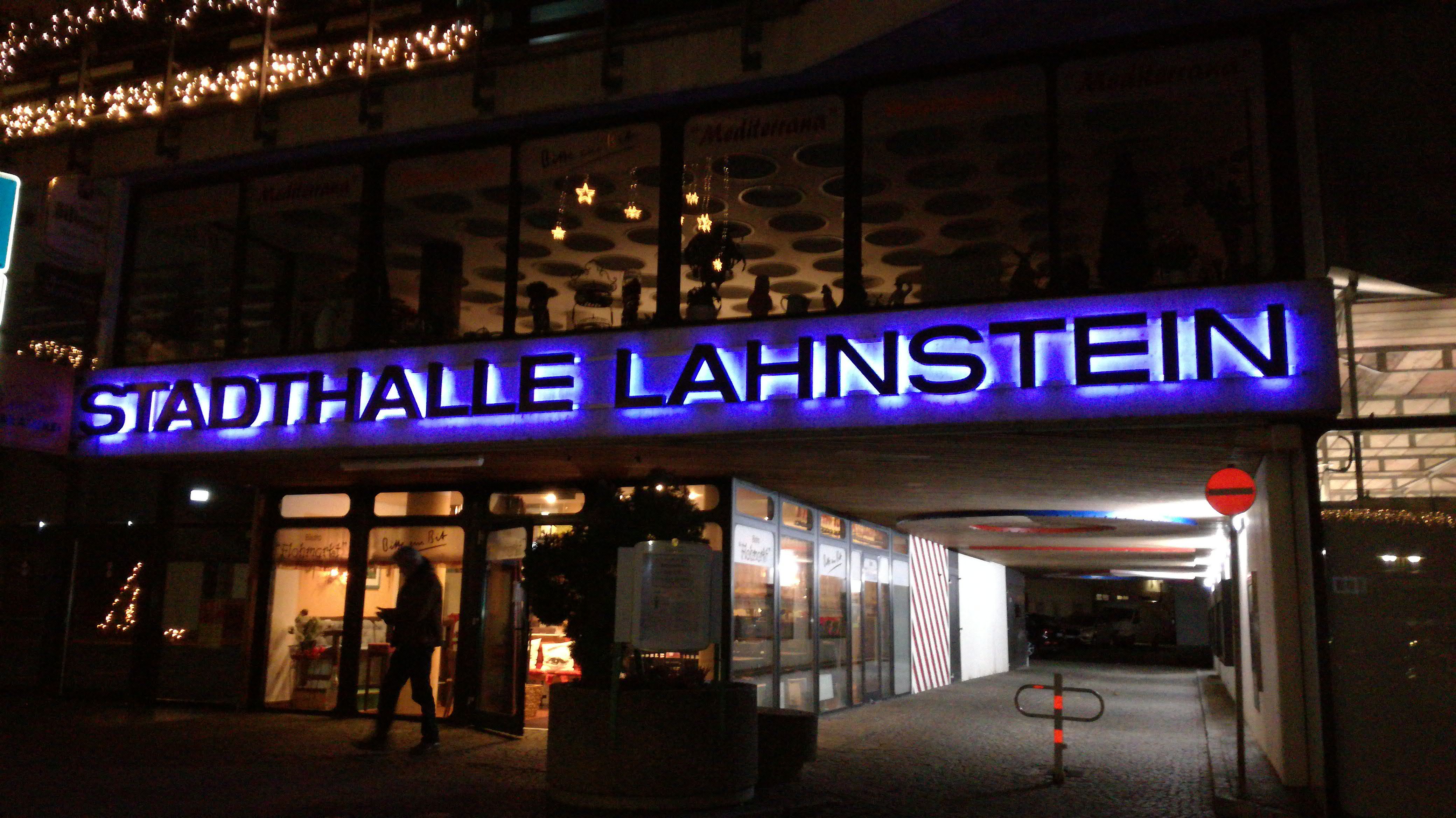 Eingangsbereich der Stadthalle Lahnstein 