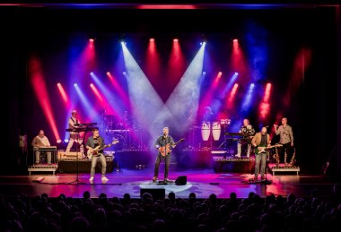 One Night Of Dire Straits One Night Of Dire Straits