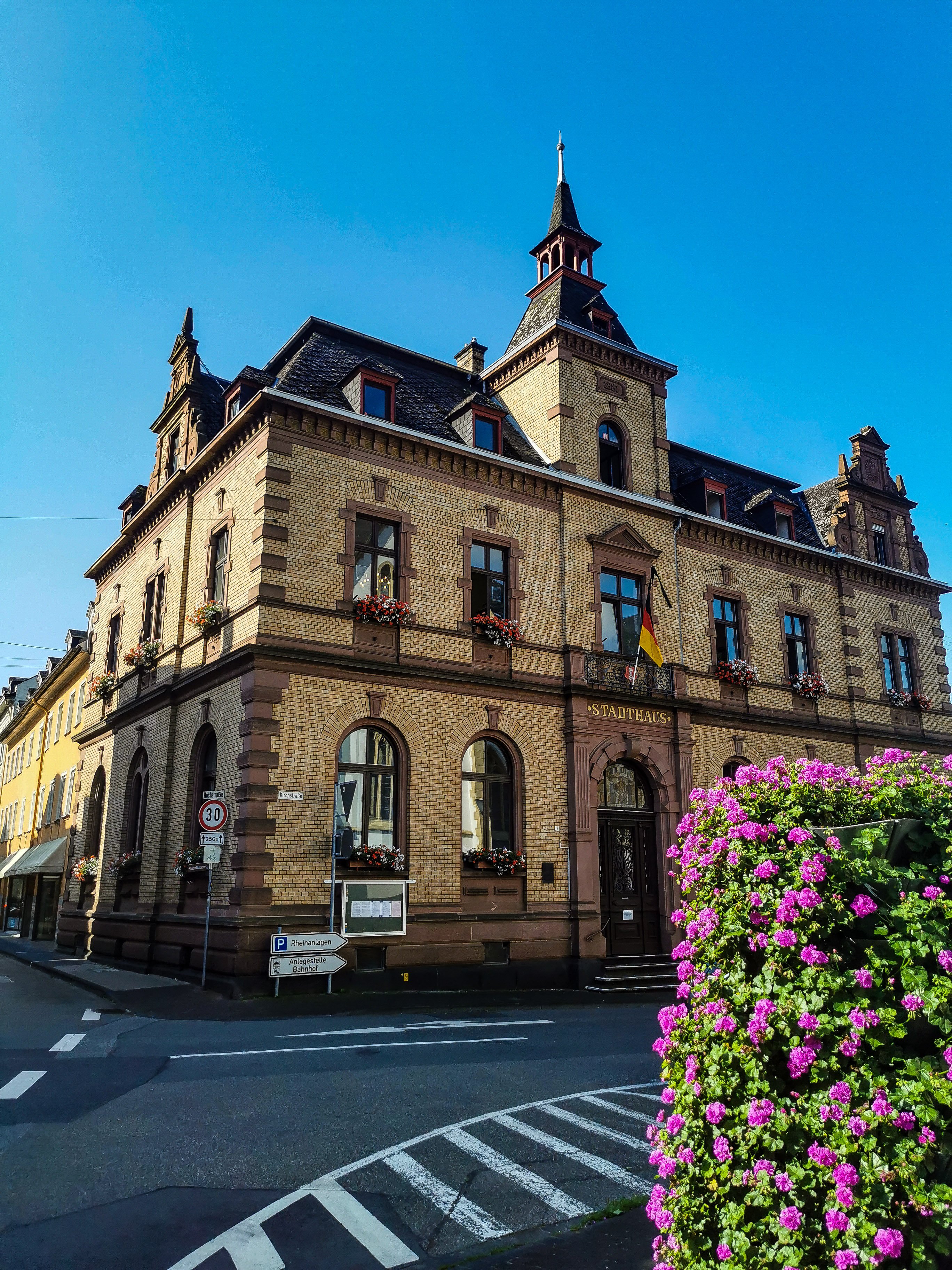 Blick auf das Rathaus der Stadt Lahnstein 