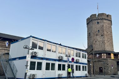 Das Servicecenter der Stadt Lahnstein befindet sich vorübergehend auf dem Salhofplatz in Containern. 